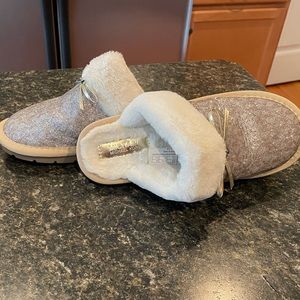 Michael Kors brand new kids slippers.